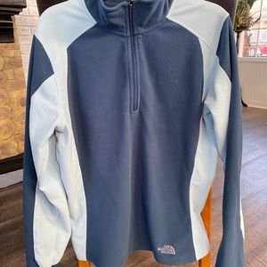 The North Face 1/4 zip up pullover